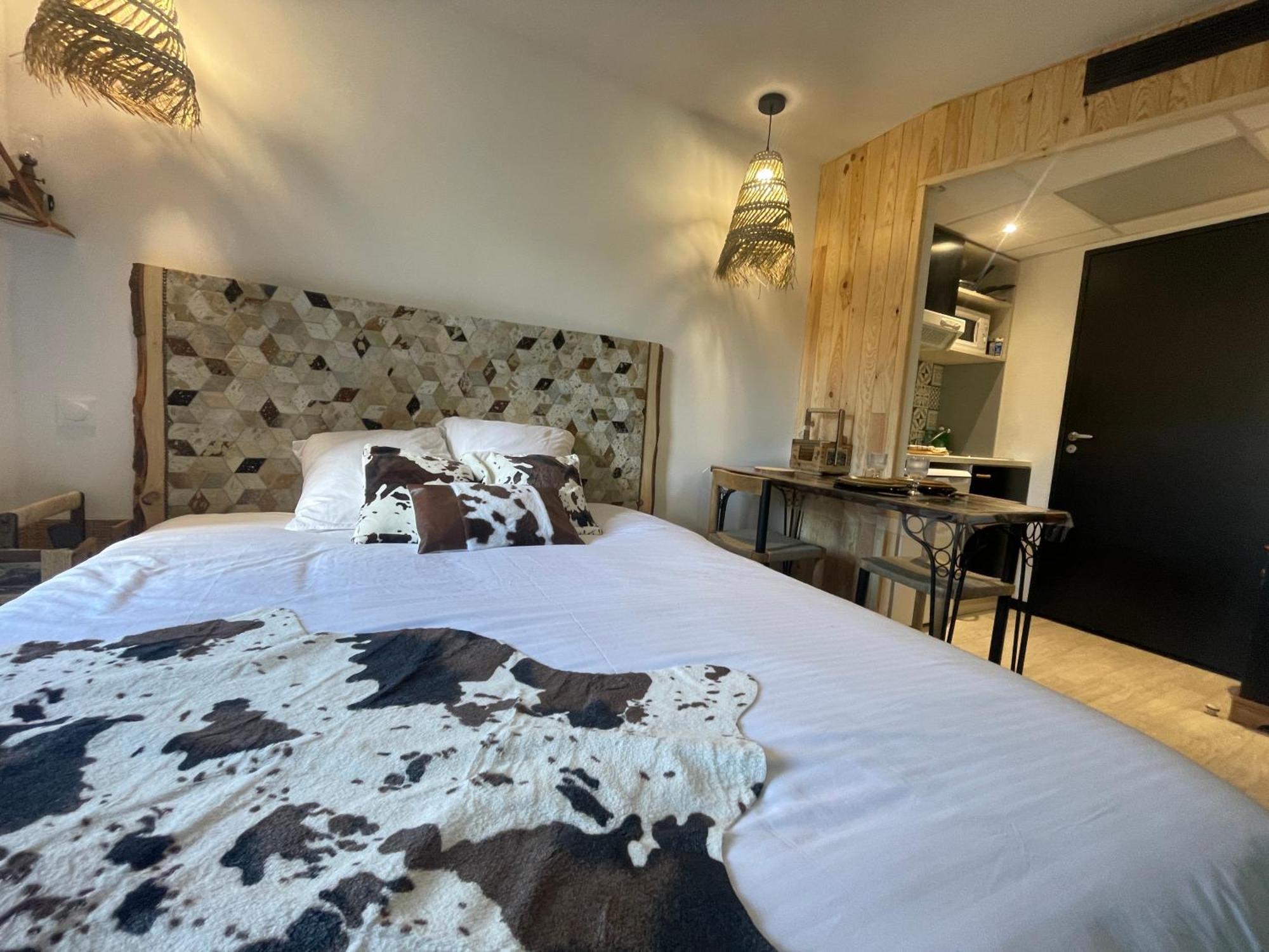 לורדה Chalet Studio Premium, Wifi, Chaleureux מראה חיצוני תמונה